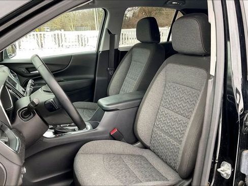 Used 2024 Chevrolet Equinox LT image 25