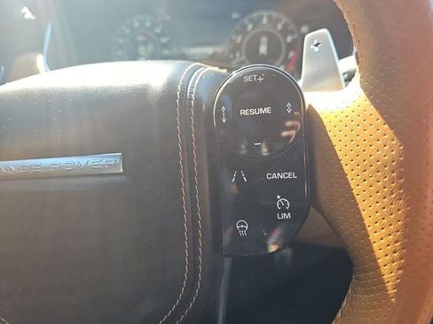 Used 2022 Land Rover Range Rover Sport SVR image 34