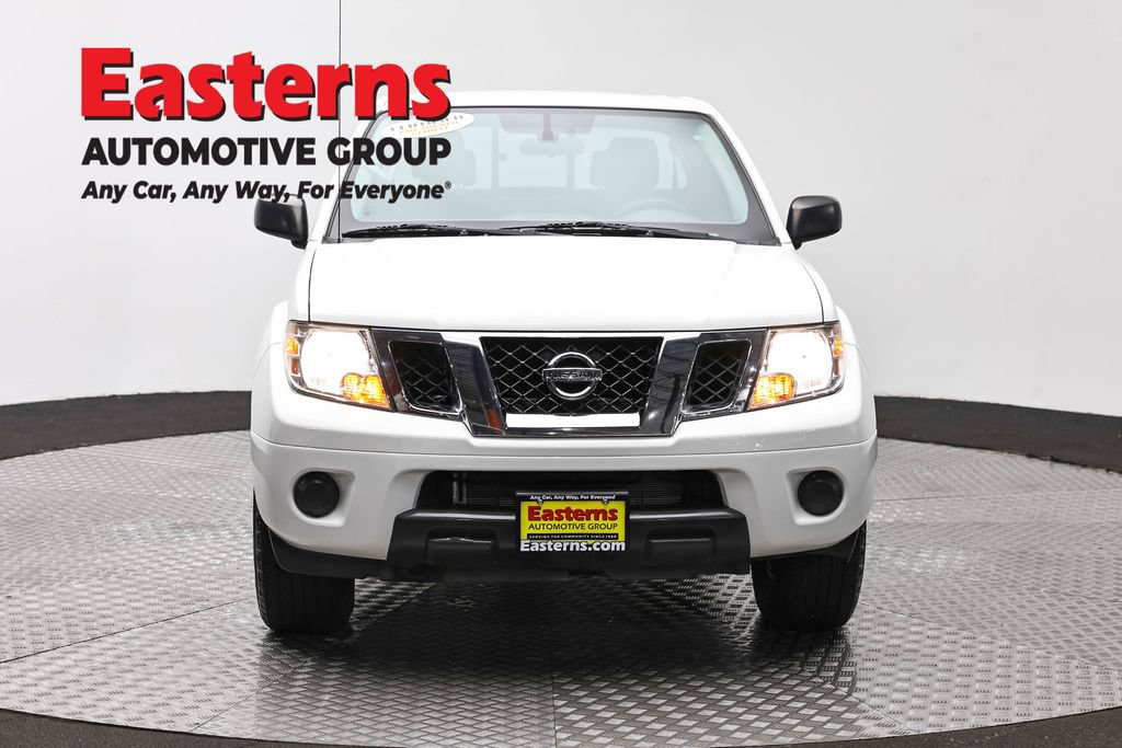 Used 2021 Nissan Frontier SV AWD/4WD image 3