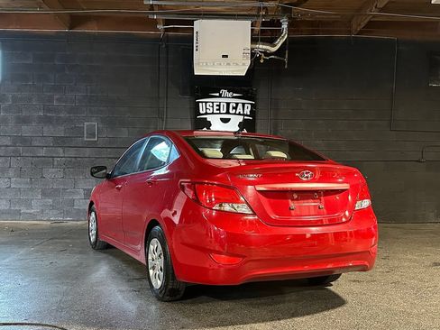 Used 2016 Hyundai Accent SE w/ Option Group 02 FWD image 4