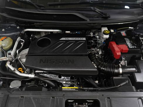 Used 2025 Nissan Rogue SV image 30