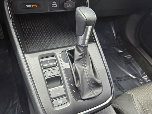 Used 2025 Honda CR-V LX image 18
