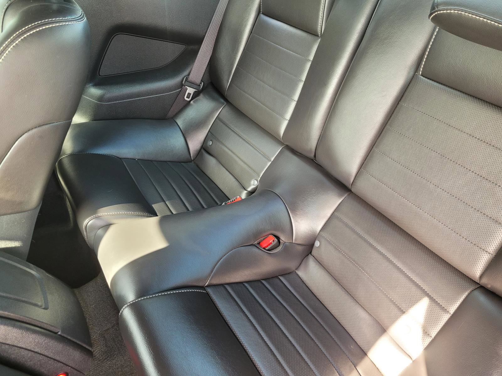 Used 2014 Ford Mustang Premium w/ Comfort Package RWD image 13