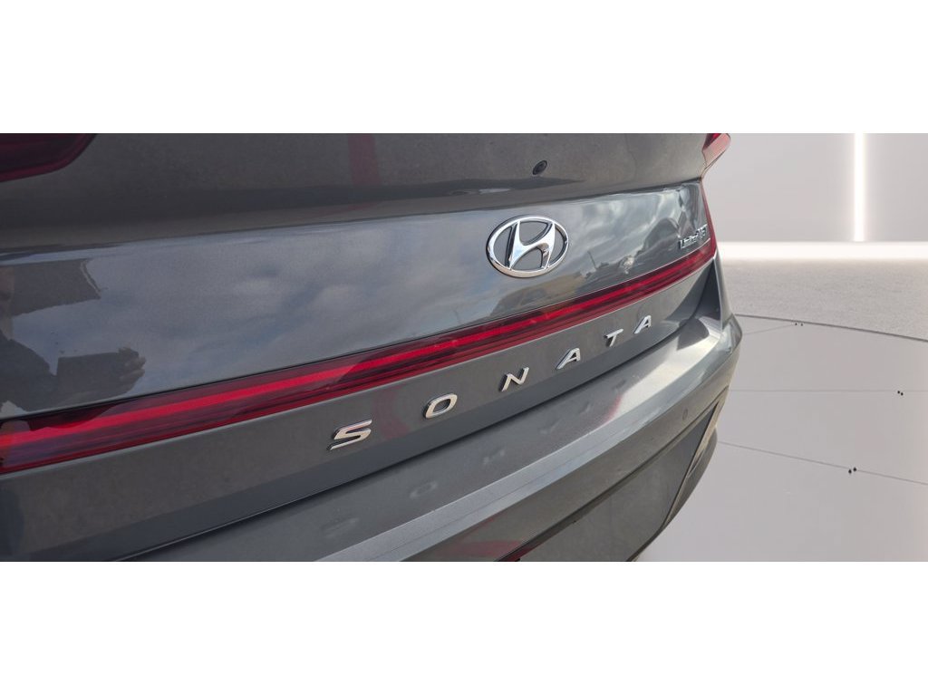Used 2022 Hyundai Sonata Limited FWD image 36