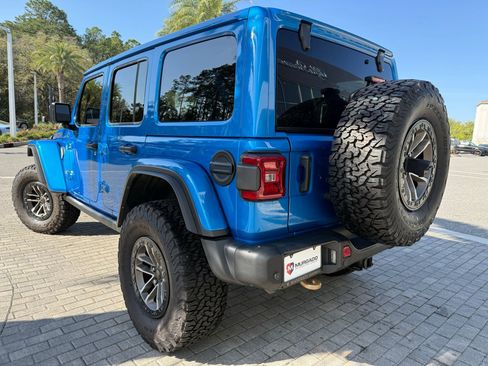 Used 2024 Jeep Wrangler Unlimited Rubicon 392 image 2