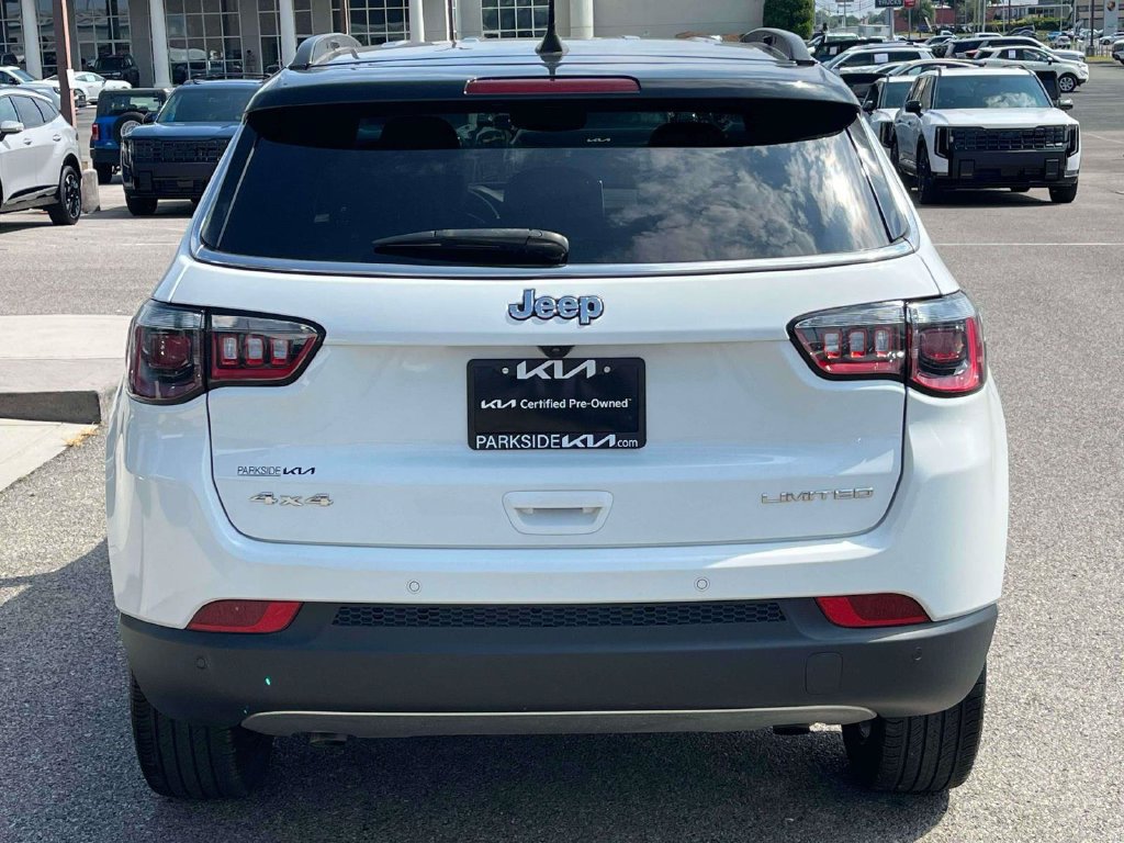 Used 2024 Jeep Compass Limited AWD/4WD image 28