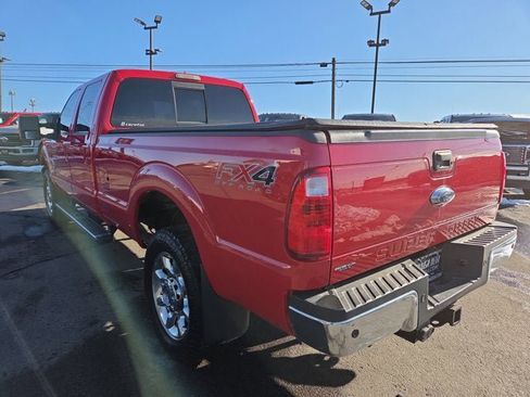 Used 2015 Ford F350 Lariat image 4