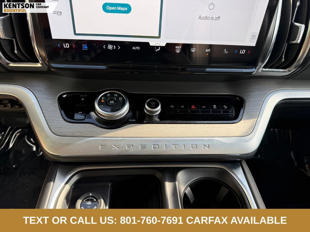 Used 2025 Ford Expedition Max Platinum AWD/4WD image 19