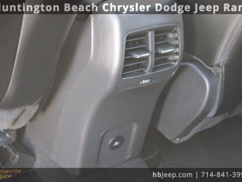 Used 2025 Ford Escape ST-Line image 33