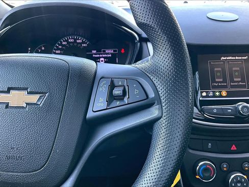 Used 2019 Chevrolet Trax LS FWD image 22
