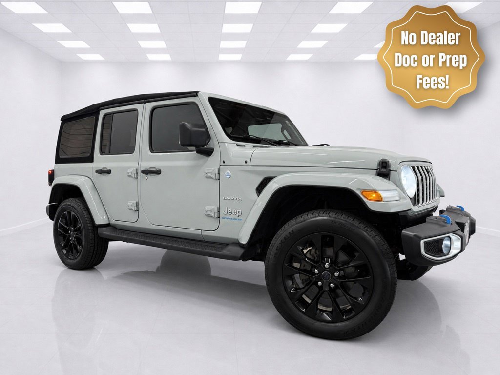 Used 2024 Jeep Wrangler Unlimited Sahara w/ Technology Group AWD/4WD image 1
