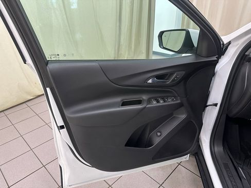 Certified 2024 Chevrolet Equinox LT image 23