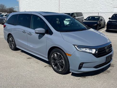 Used 2024 Honda Odyssey Elite image 1