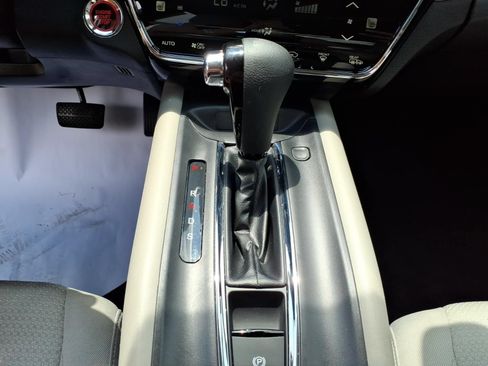 Used 2022 Honda HR-V EX image 27