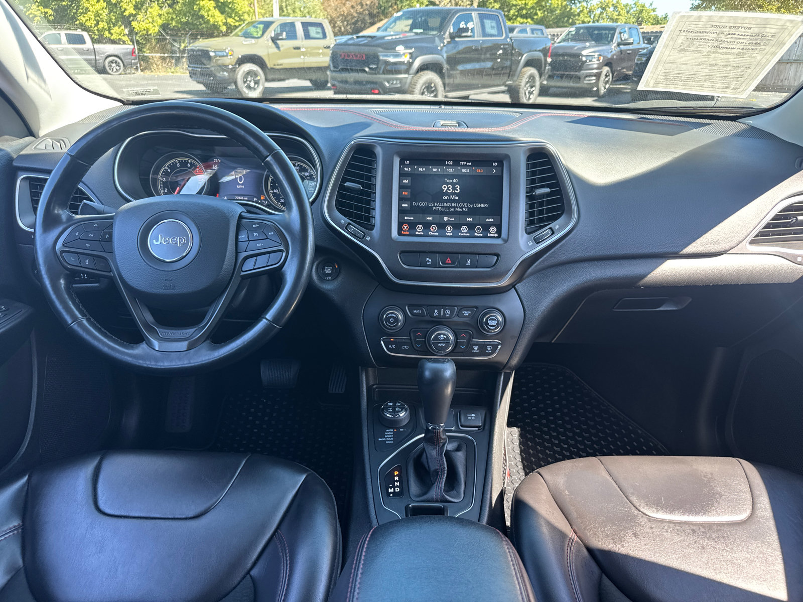 Used 2021 Jeep Cherokee Trailhawk AWD/4WD image 8