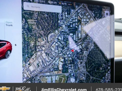 Used 2018 Tesla Model 3 Long Range RWD image 14