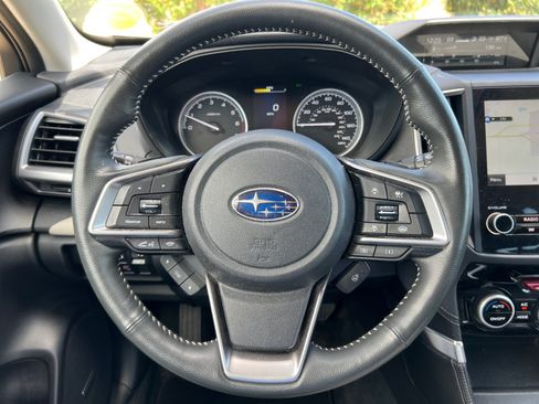 Used 2024 Subaru Forester Limited AWD/4WD image 9