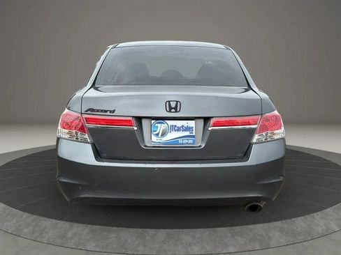 Used 2012 Honda Accord LX image 10