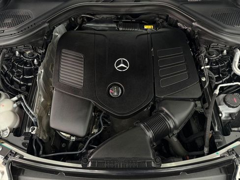 Used 2023 Mercedes-Benz GLC 300 4MATIC image 32