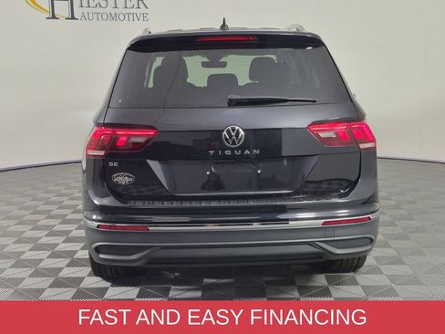 Used 2023 Volkswagen Tiguan SE FWD image 6