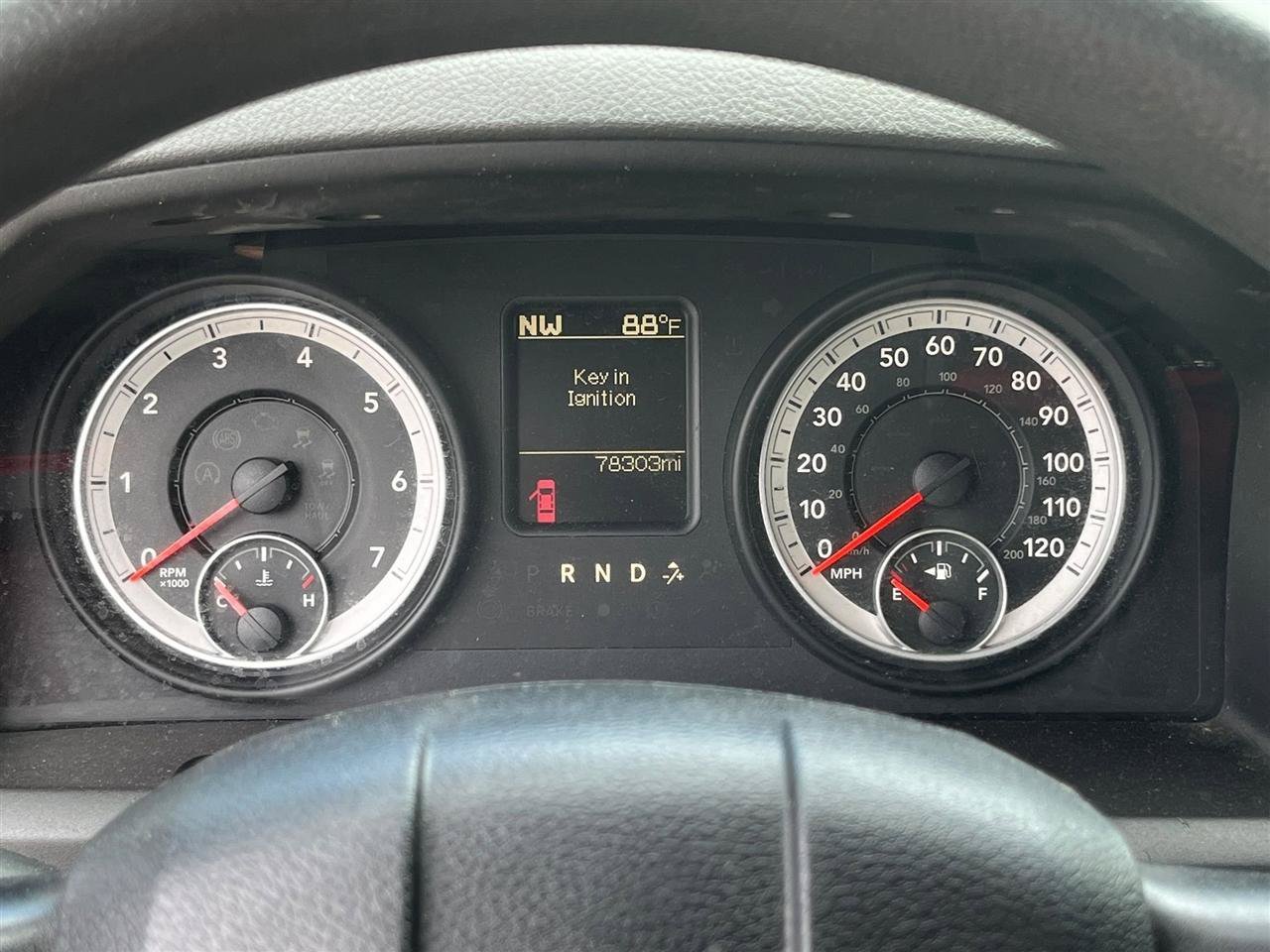 Used 2013 RAM 1500 Classic SLT RWD image 11
