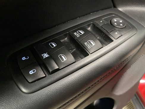 Used 2015 Jeep Grand Cherokee Laredo w/ Quick Order Package 23E image 16