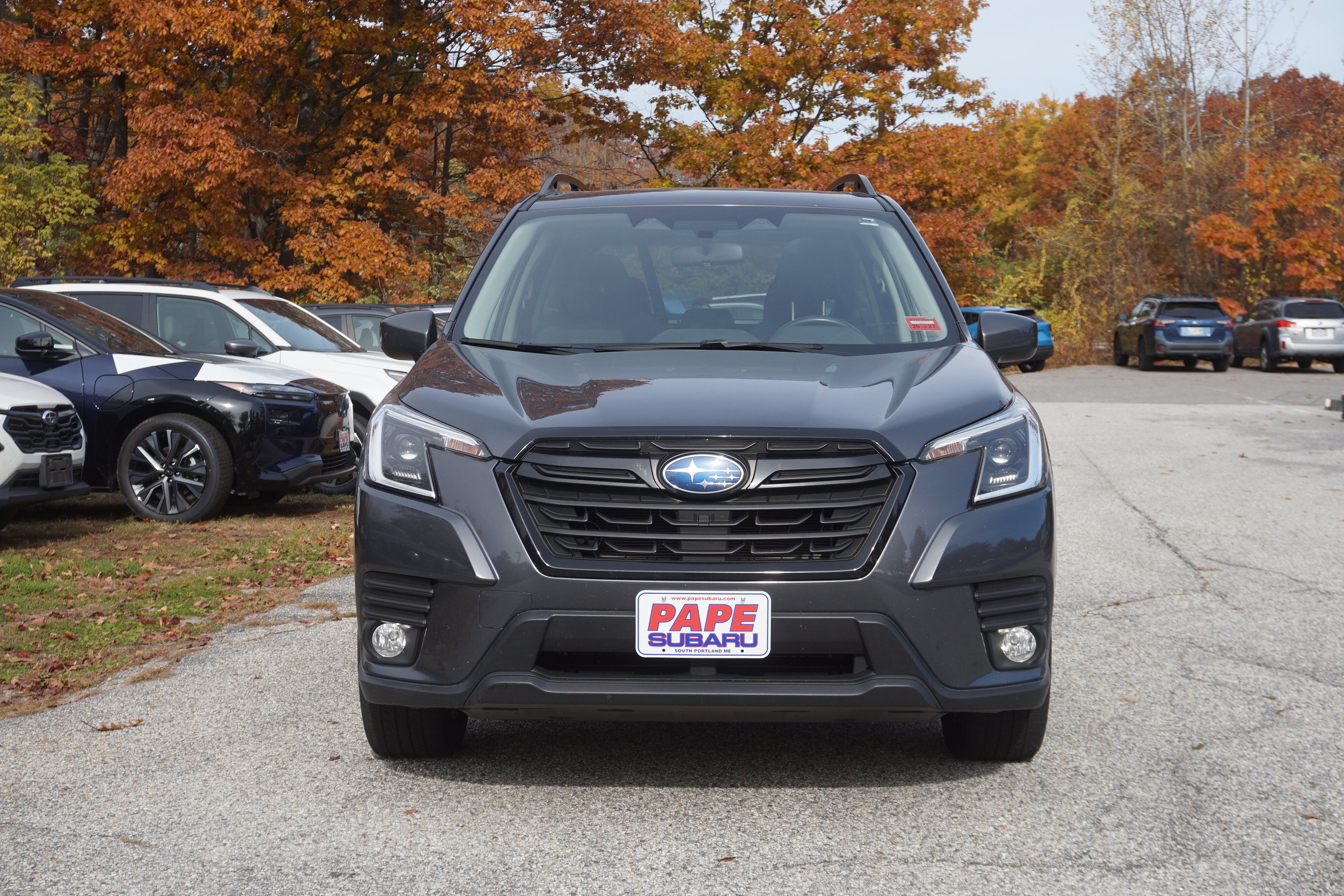 Used 2022 Subaru Forester Premium AWD/4WD image 2