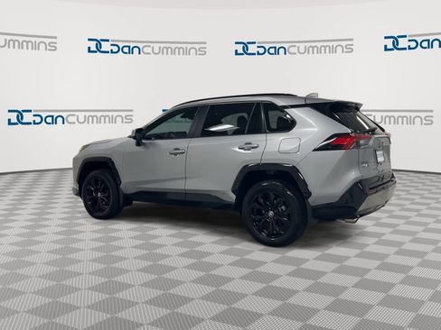 Used 2024 Toyota RAV4 SE AWD/4WD image 6