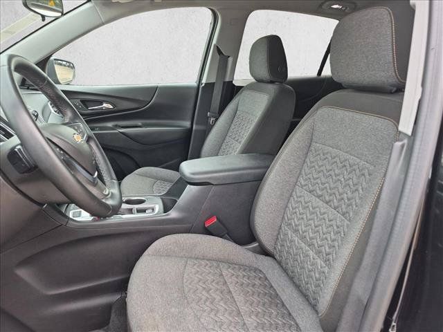 Used 2024 Chevrolet Equinox LT AWD/4WD image 16