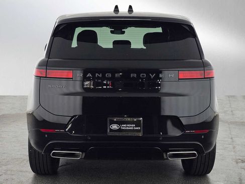 Used 2025 Land Rover Range Rover Sport Dynamic SE AWD/4WD image 4