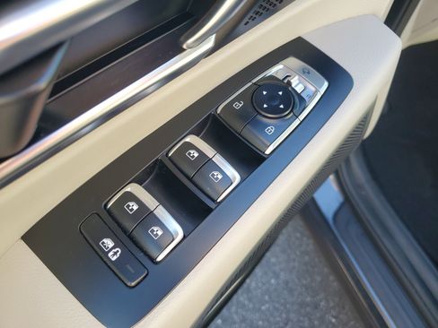 Certified 2022 Kia Telluride EX w/ EX Premium Package image 22