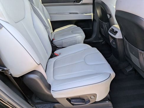 Used 2025 Hyundai Palisade SEL FWD image 30