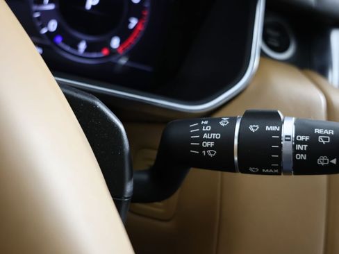 Used 2020 Land Rover Range Rover Sport Autobiography image 27