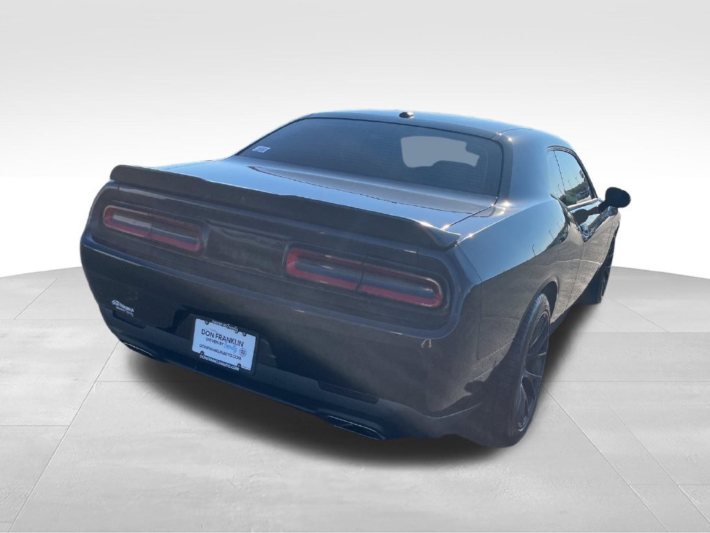 Used 2023 Dodge Challenger R/T w/ Cold Weather Group RWD image 5