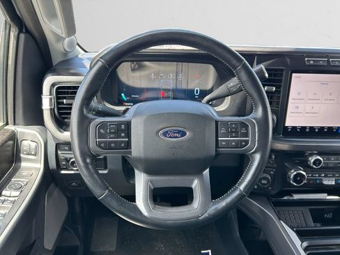 Used 2024 Ford F250 Lariat w/ Lariat Ultimate Package AWD/4WD image 14