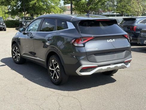 Used 2023 Kia Sportage EX AWD/4WD image 4