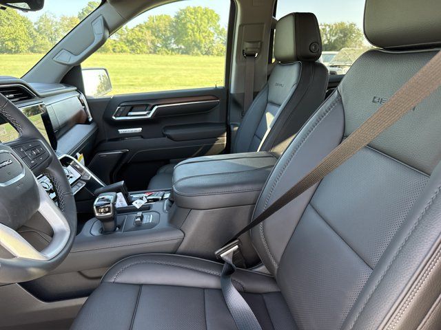 New 2026 GMC Sierra 1500 Denali w/ Denali Reserve Package AWD/4WD image 5