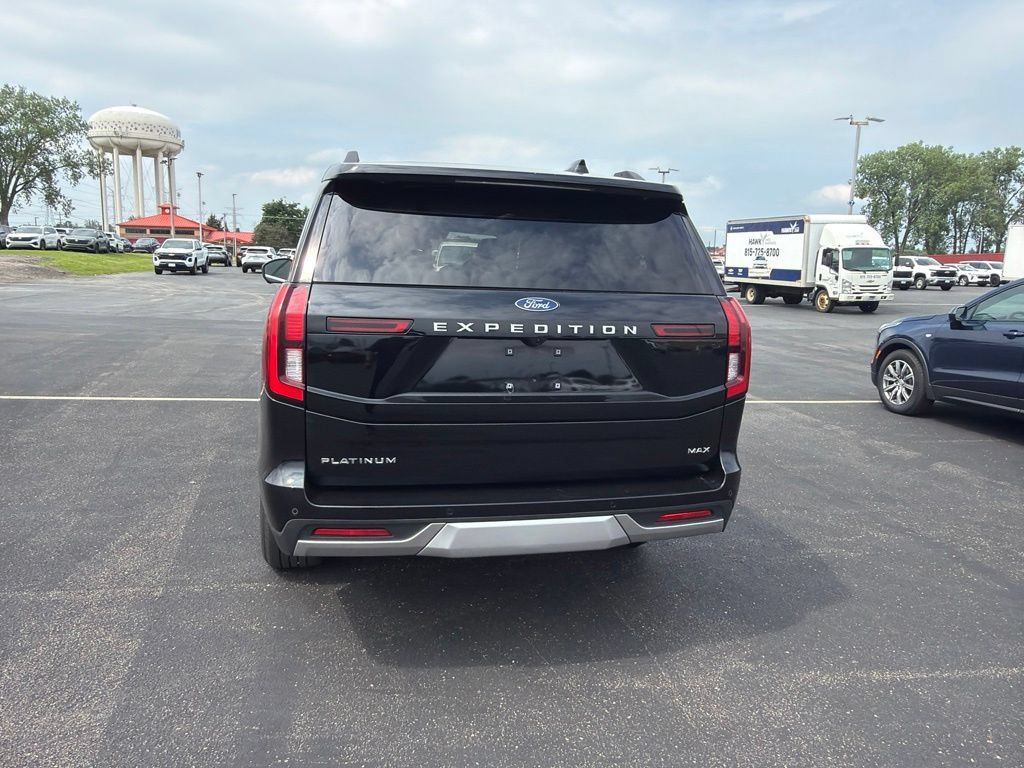 Used 2025 Ford Expedition Max Platinum AWD/4WD image 5