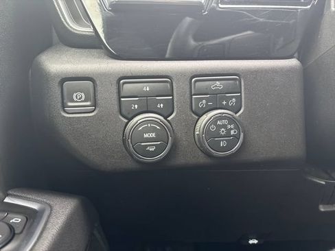 Certified 2025 Chevrolet Silverado 2500 LT AWD/4WD image 17