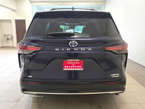 Certified 2024 Toyota Sienna Limited w/ Protection Package (TMS) AWD/4WD image 5