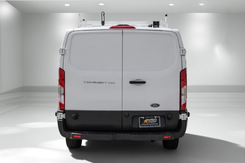 Used 2017 Ford Transit 250 148 Low Roof RWD image 7