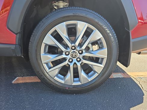 Certified 2024 Toyota RAV4 XLE Premium AWD/4WD image 22