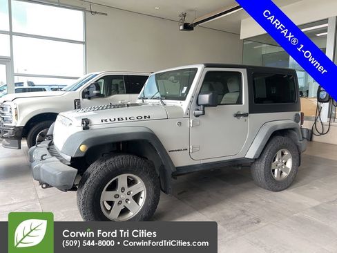 Used 2012 Jeep Wrangler Rubicon w/ PWR Convenience Group image 6