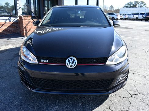 Used 2017 Volkswagen GTI S image 3