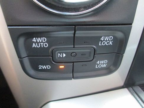 Used 2018 RAM 1500 Big Horn AWD/4WD image 29