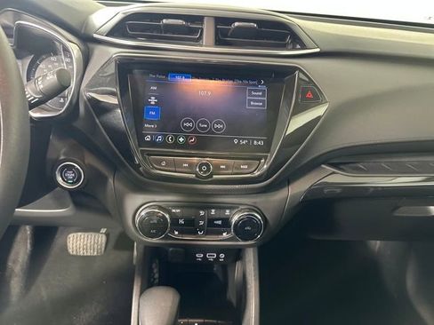 Used 2023 Chevrolet TrailBlazer LT w/ Convenience Package image 21