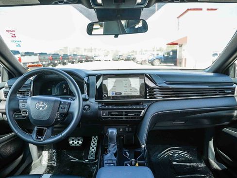 Certified 2025 Toyota Camry SE image 13