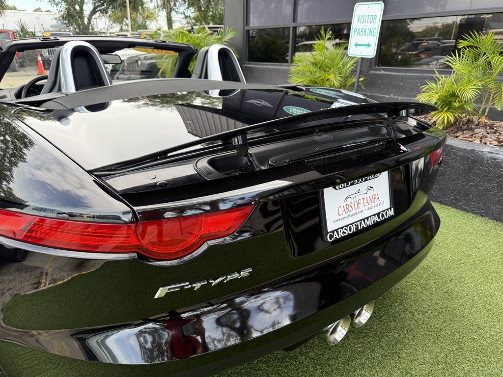 Used 2017 Jaguar F-TYPE Convertible RWD image 7