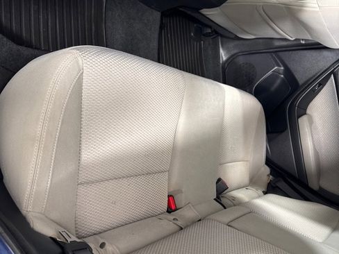 Used 2017 Subaru Forester 2.5i Premium w/ All-Weather Package image 19