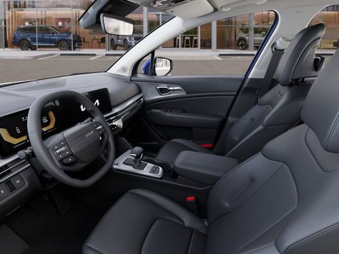 New 2026 Kia Sportage EX w/ EX Panorama Roof Package FWD image 17